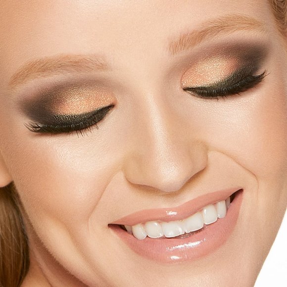 Too Faced Born This Way Sunset Stripped Eye Shadow Palette BNWT🆕📦⌚🏃💨⚡🚚 - Picture 5 of 16